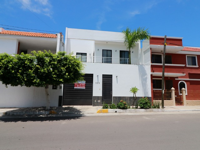 #CV-305 - Casa para Venta en Mazatlán - SL