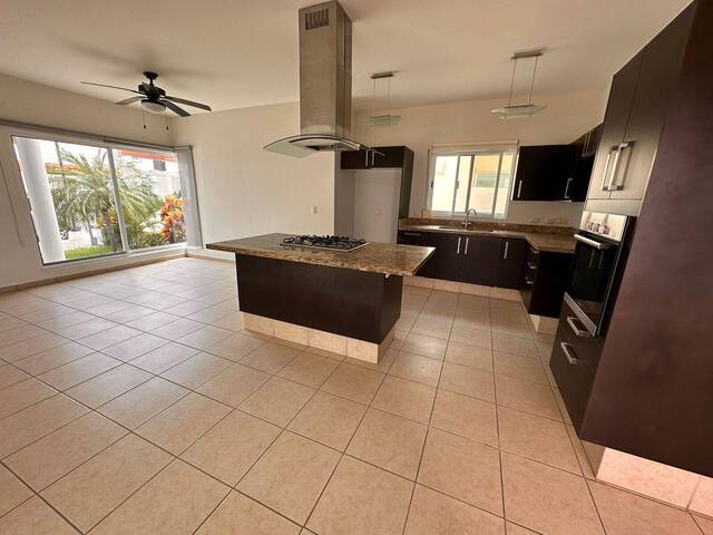 #CR-0010 - Casa para Renta en Mazatlán - SL - 1